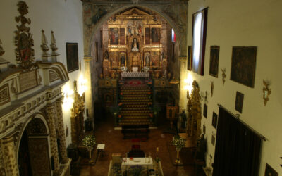 Cerrado al culto por restauración